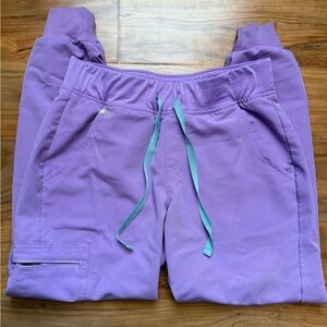 Figs Lilac Scrubs